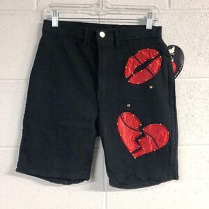 Vintage Lovely Girl Lips Kiss Mom Jean Shorts